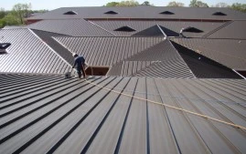 Top Benefits of Metal Standing Seam Roofing for Residential Homes